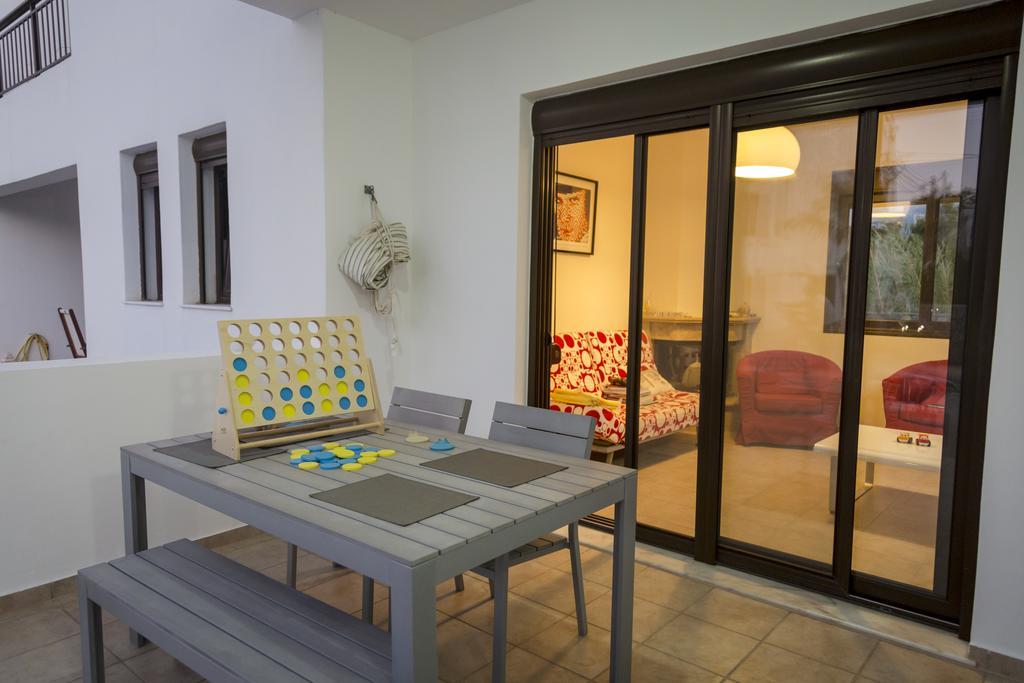 Vila The Corner House At Gennadi Court Exteriér fotografie